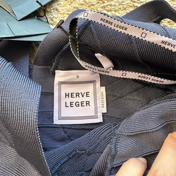 Herve Leger ari steel blue bodycon dress NWT original price 1350$ - Picture 5 of 7
